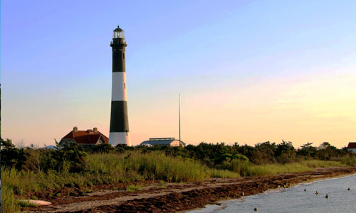 FI Lighthouse-at-Sunset