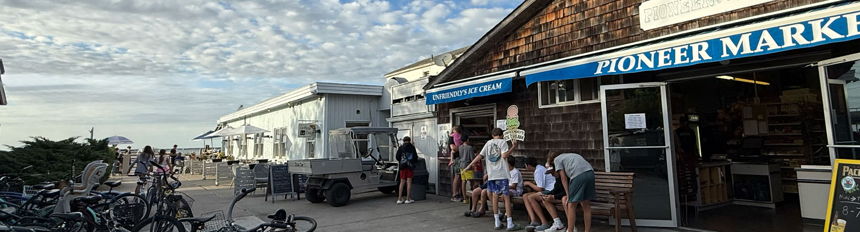 Fair-Harbor-Town-Center